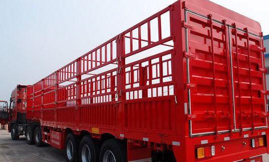 倉柵式半掛車 倉柵式半掛車