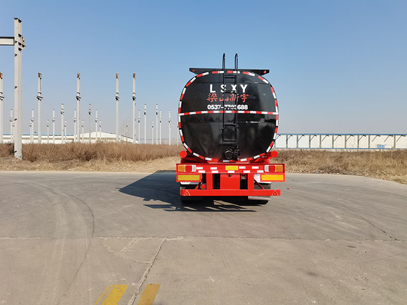 液體運(yùn)輸半掛車供應(yīng)